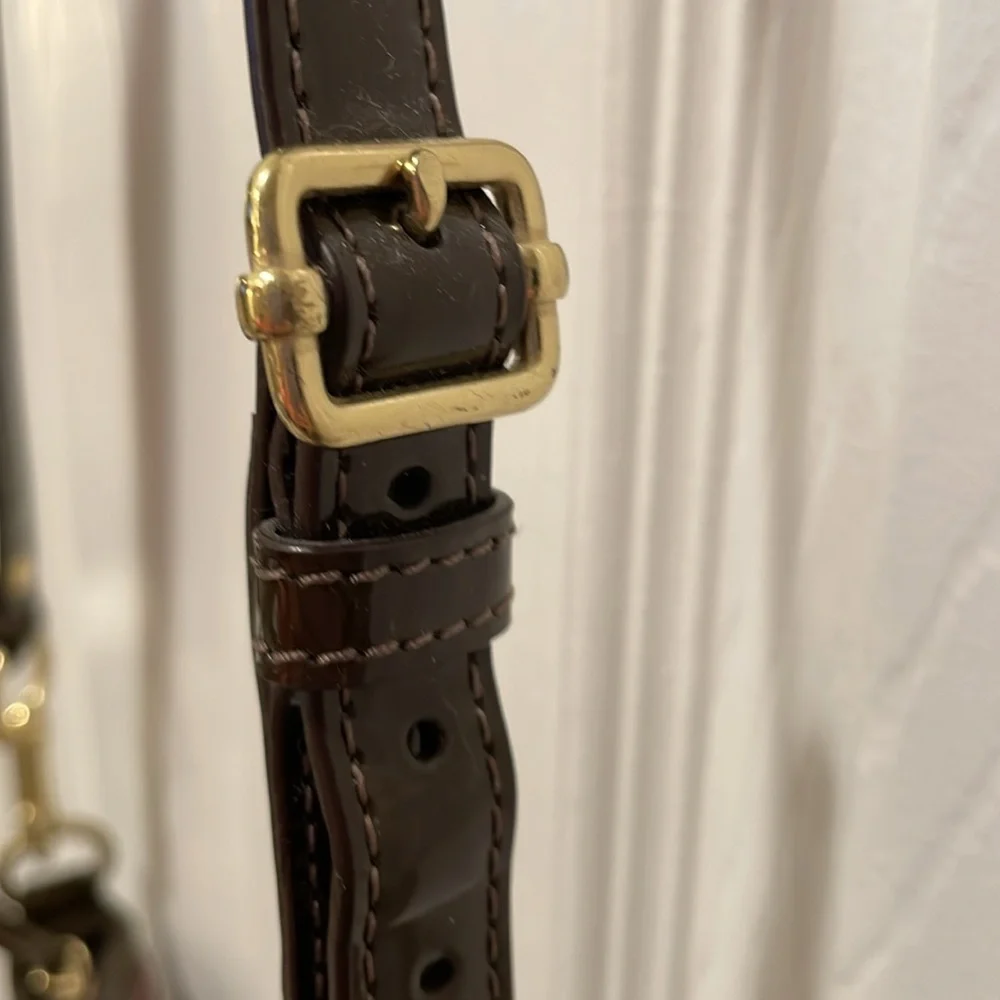 Coach purse - Picture 4 of 8
